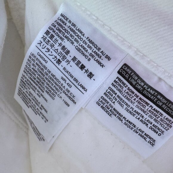 NWT LEVI’S Classic WHITE Wide Leg Crop Stretch Denim Deans Womens W 27 / 4 - Picture 5 of 6